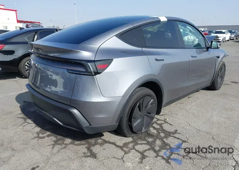 2026 Tesla Model Y Long Range Dual Motor All-Wheel Drive/Long Range Launch Series z USA, uszkodzony, nr VIN 7SAYGDEE6TF459276
